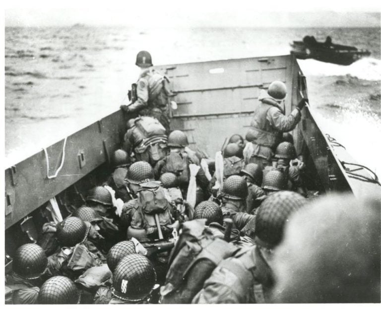 Politics: Surviving Veterans Of D Day Invasion Return To Normandy For