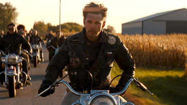 Image for article titled Austin Butler Unable To Stop Making Revving Sounds After Starring In ‘The Bikeriders’