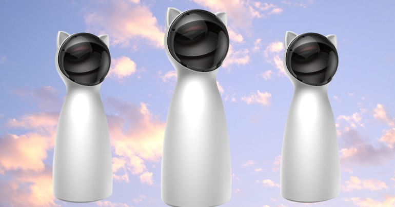 Travel & Lifestyle: This Laser Cat Toy Is Worth Every
