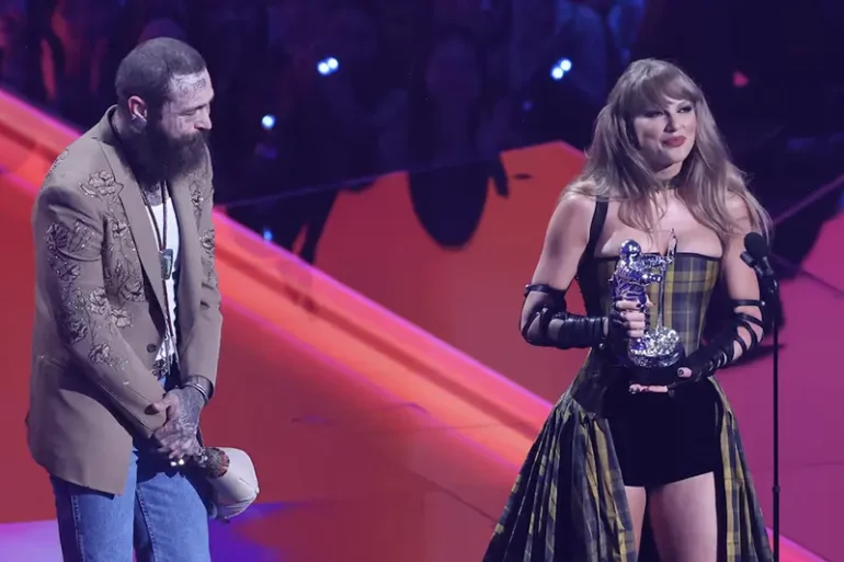 Taylor Swift and Post Malone accept the award for Best Collaboration for Fortnight during the 2024 MTV Video Music Awards in Elmont, New York, U.S., September 11, 2024. REUTERS/Brendan Mcdermid