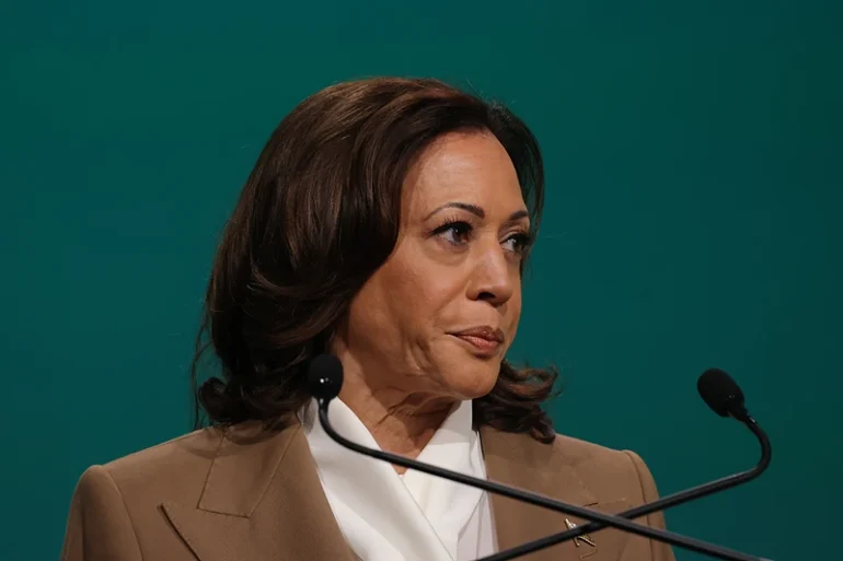 Harris Campaign Spends Millions On Private Jet Flights While Declaring That Climate Change Is An ‘Existential Threat’ – One America News Network