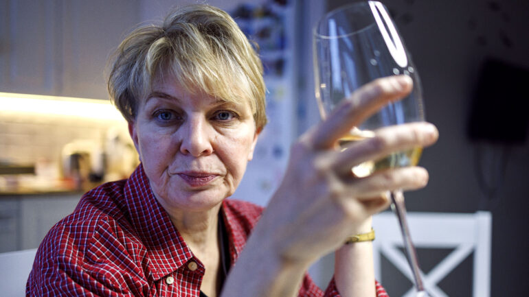 Satire News: Mother Drunk Enough To Start Listing Names Of