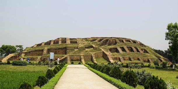 Gokul Medh monument in Bangladesh. (Shafiqul Islam Shiplu/CC BY-SA 4.0)