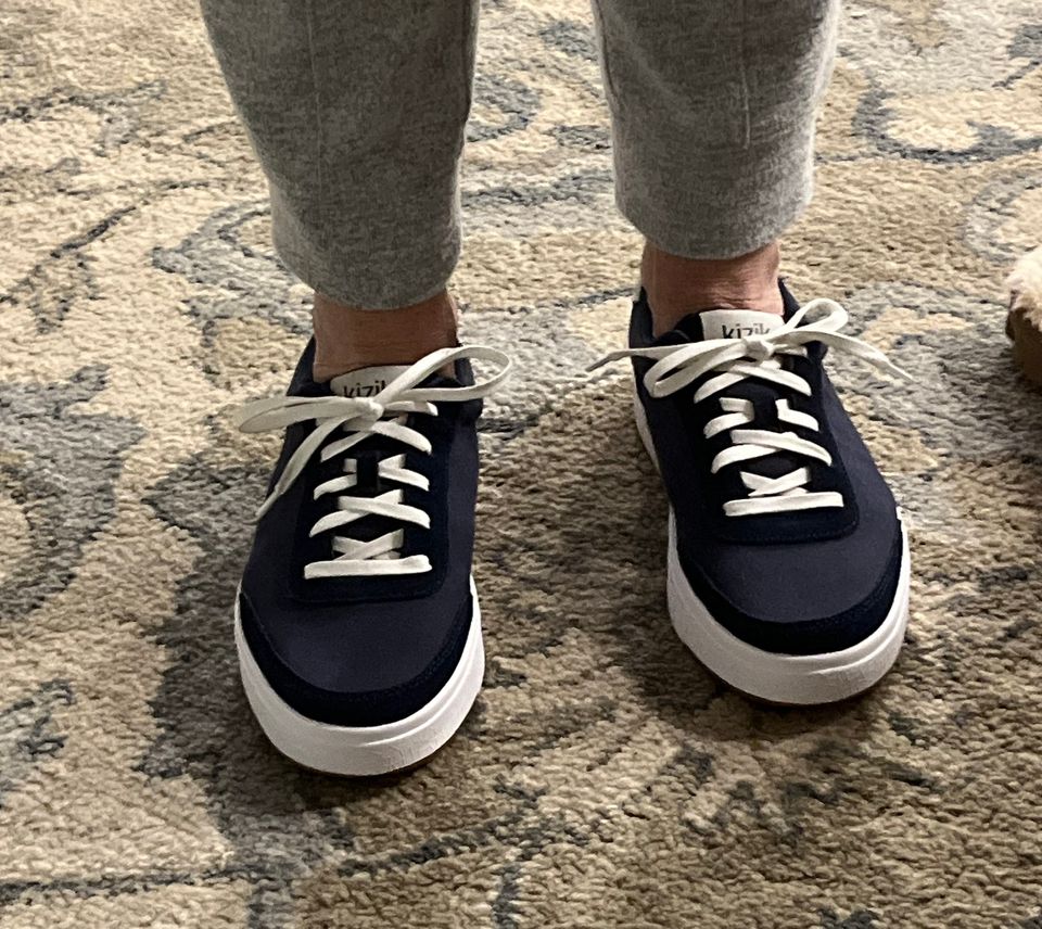 Travel & Lifestyle: These Hands Free Slip On Sneakers Make All The