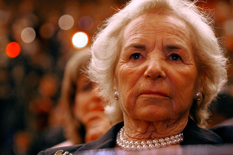 WASHINGTON - MARCH 27: (AFP OUT) Ethel Kennedy attends the ceremonial installation for U.S. Attorney General Eric Holder at George Washington University March 27, 2009 in Washington, DC. Holder has been serving as the 82nd attorney general since he was confirmed by the Senate in February of this year. (Photo by Chip Somodevilla/Getty Images)