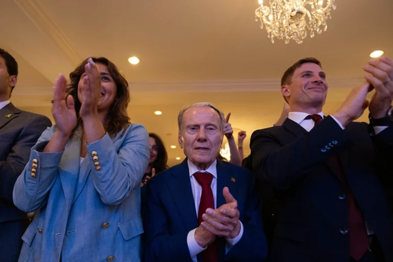 BEDMINSTER, NEW JERSEY - AUGUST 15: Auschwitz survivor Jerry Wartski claps as Republican presidential candidate, former U.S. President Donald Trump holds a fighting anti-semitism event with Miriam Adelson at the Trump National Golf Club Bedminster on August 15, 2024 in Bedminster, New Jersey. Trump's campaign leaders announced they were expanding his staff as the reelection campaign heads into its final few months. (Photo by Adam Gray/Getty Images)