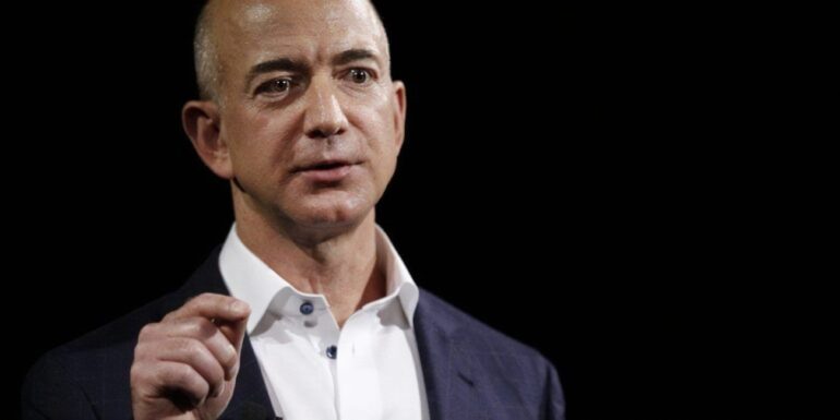 Politics: Jeff Bezos Wants More Conservative Opinion Writers At Washington