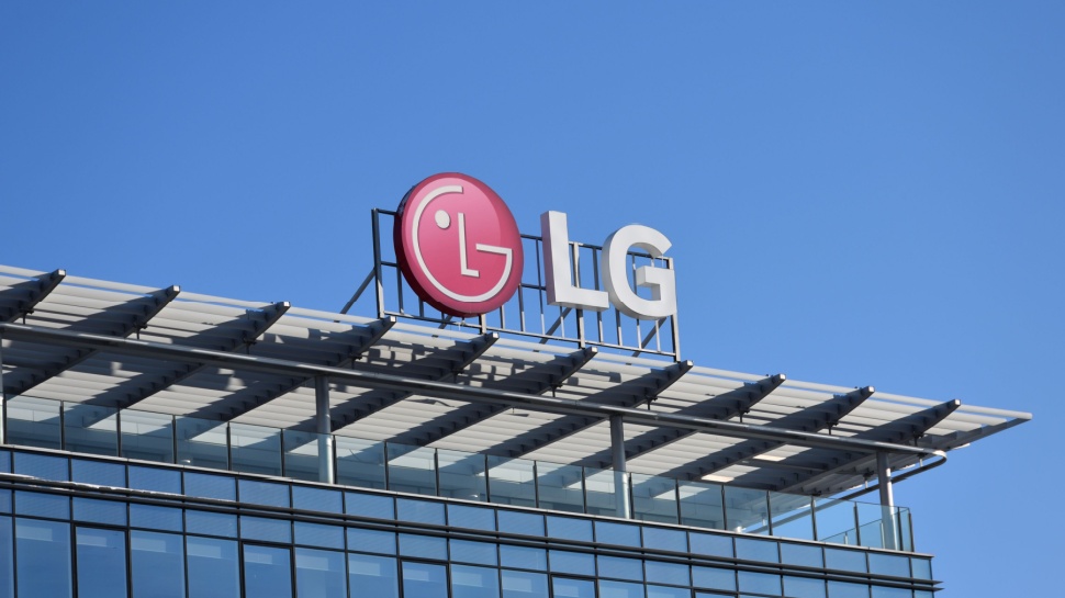 Science & Tech: Lg Electronics Sets Ambitious B2b Revenue Goal