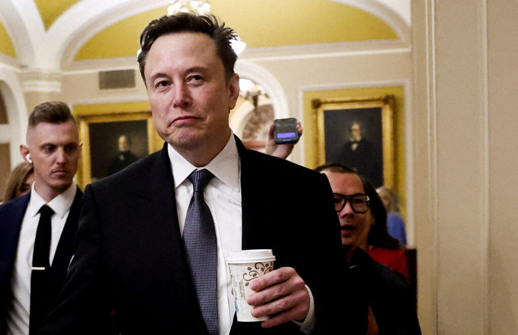 Politics: Forget Musk's H1 B Spat — Let's Admit Immigrants On