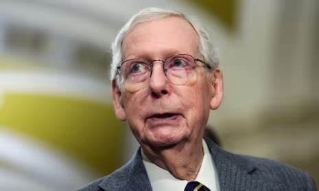 Politics: Mitch Mcconnell Suffers Fall During Lunch