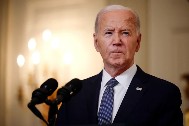 Politics: Photos Prove ‘there’s No Question’ Biden Lied  – One