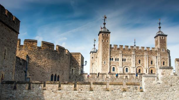 The White Tower and outer walls of the Tower of London.