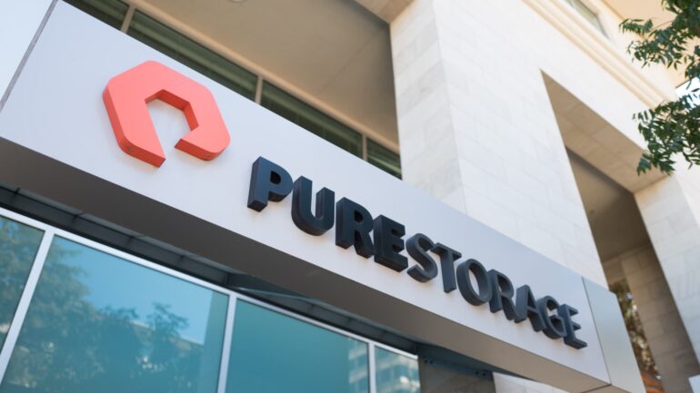 Stock Market: Ai Play Pure Storage Soars 21% After Touting