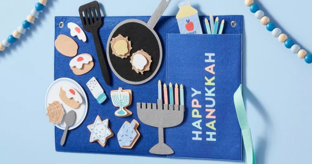 Travel & Lifestyle: 16 Amazing Pieces Of Hanukkah Decor At