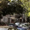 A row of residential houses stands in Queens' neighborhood of Ridgewood, New York, U.S., September 16, 2022. REUTERS/Amr AlfikyFile Photo