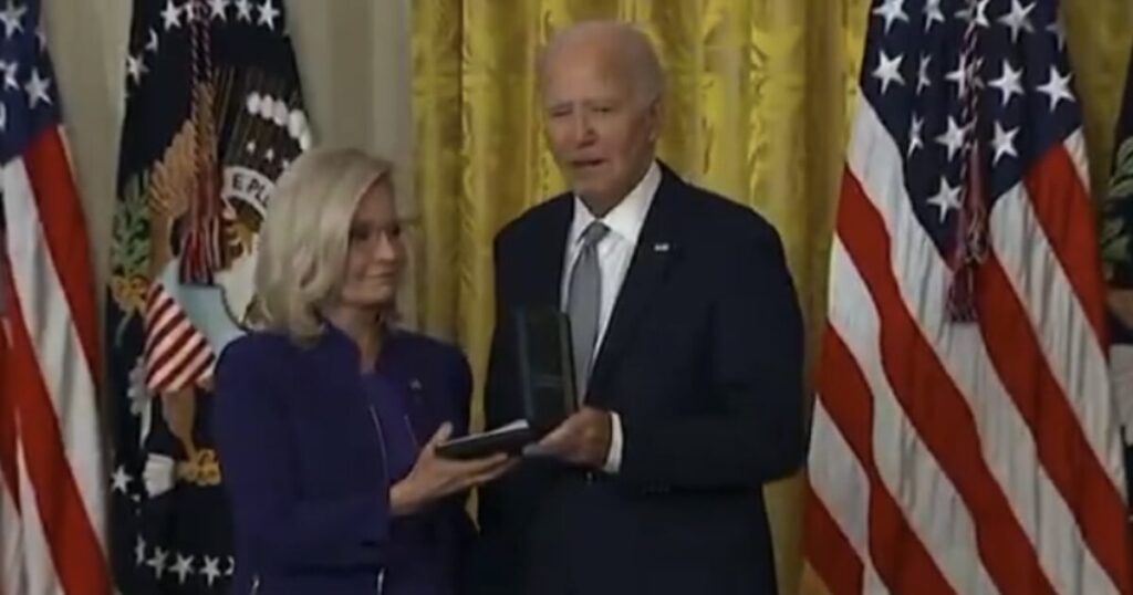 Joe Biden Presents Award To Liz Cheney * 100PercentFedUp.com * by Danielle