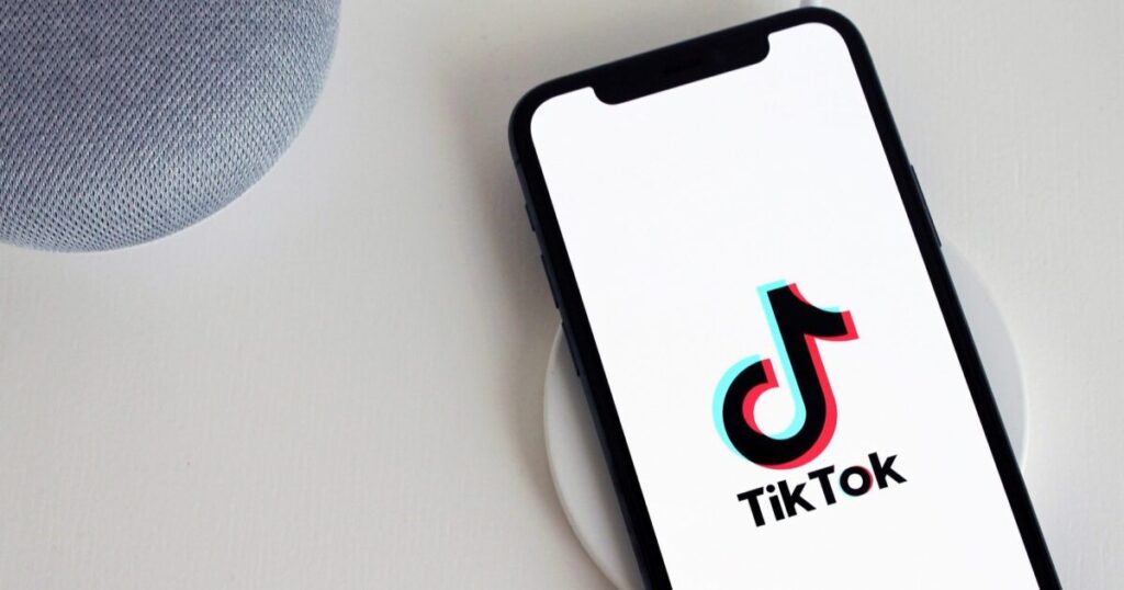 TikTok's Fate Up To Trump Administration, White House Official Says * 100PercentFedUp.com * by Danielle