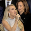 When The Music Fails To Play, Carrie Underwood Says “I Can Just Sing In”…and goes LEGEND! * 100PercentFedUp.com * by Noah