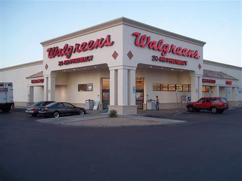 Politics: Walgreens Plans To Close 450 Stores In 2025