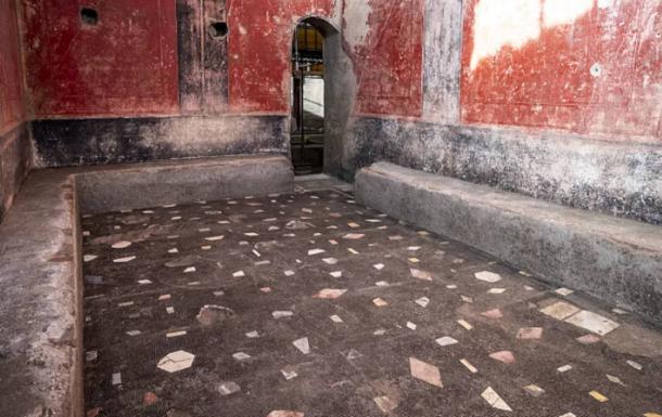 The apodyterium (changing room) discovered in the Roman bathhouse.