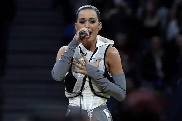 Singer Katy Perry performs during the opening ceremony of the Invictus Games, founded by Britain's Prince Harry, at BC Place stadium in Vancouver, British Columbia, Canada February 8, 2025. REUTERS/Chris Helgren/File Photo