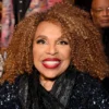 Roberta Flack, Legendary Singer Behind ‘Killing Me Softly With His Song,’ Passes Away At 88 – One America News Network