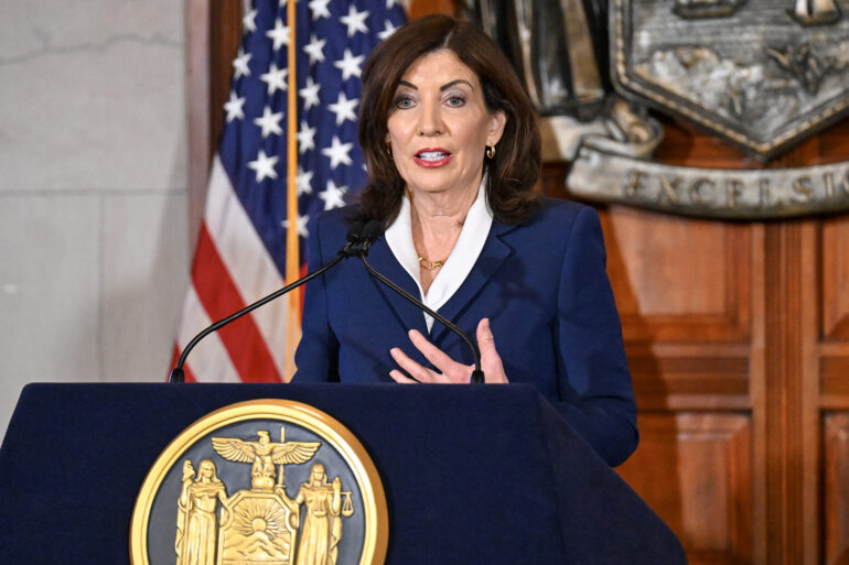 Politics: banning smartphones in schools is a win for gov.