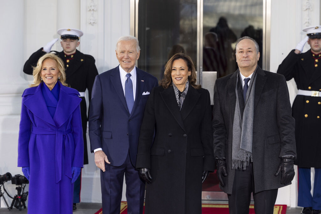 Politics: joe biden & kamala harris' comeback is a snoozefest