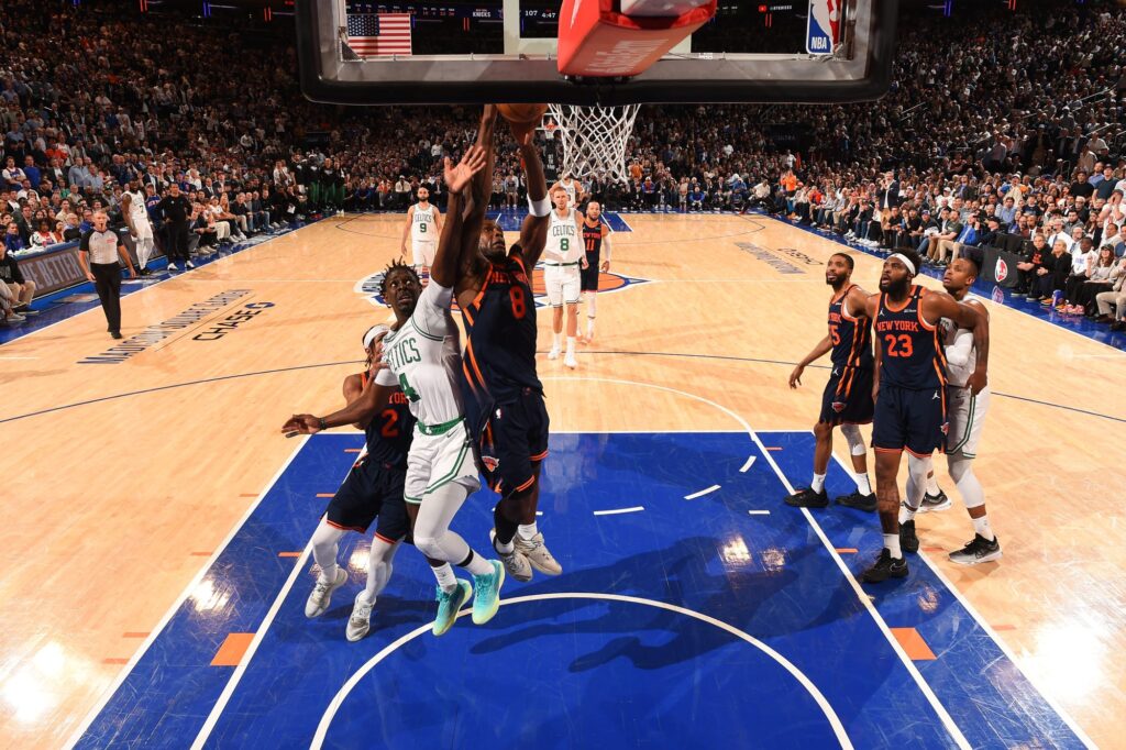 Politics: nyc's poised for delirious joy with the knicks on