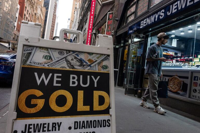 Politics: record prices, jewelry meltdowns, and a bitcoin boom –