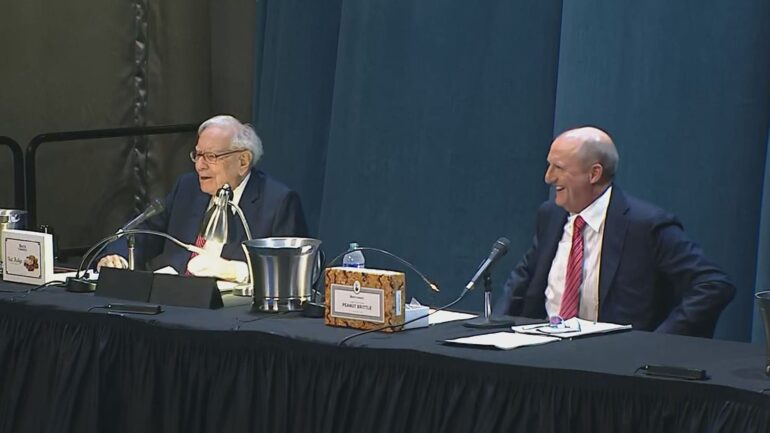 Stock market: warren buffett annual meeting preview berkshire hathaway