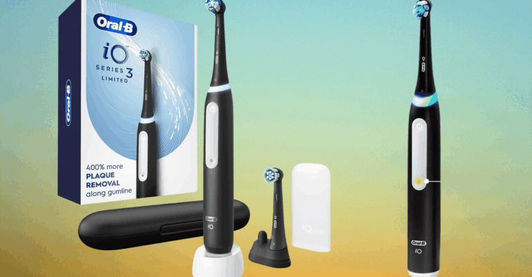 Travel & lifestyle: this toothbrush leaves teeth feeling 'dentist clean'