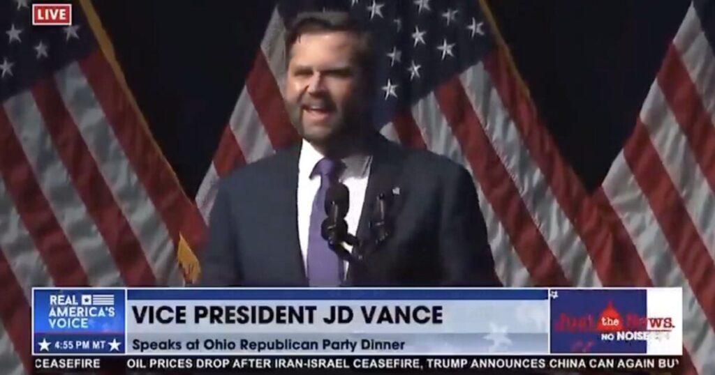 JD Vance Tells Hilarious Story About The First Time He Saw President Trump Hit The “Red Button” * 100PercentFedUp.com * by Noah