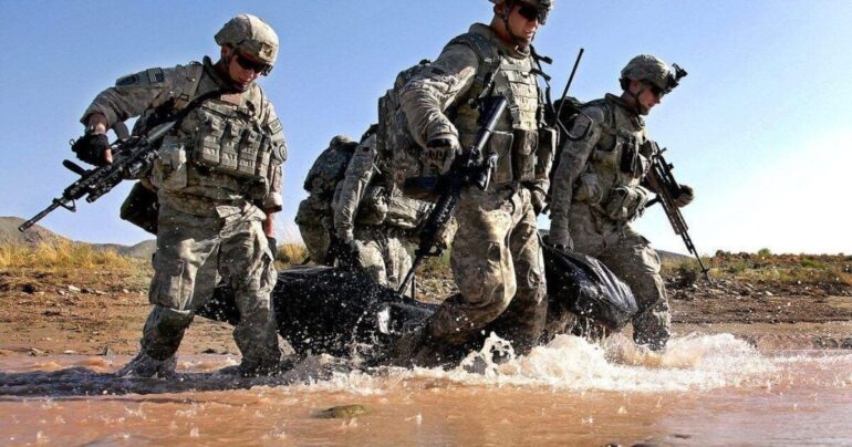 Two U.S. Army Soldiers Die While Deployed To Middle East * 100PercentFedUp.com * by Danielle