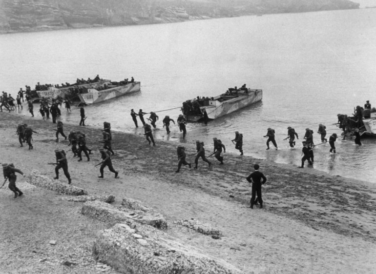Politics: 93 year old holocaust survivor recalls d day moment – one america