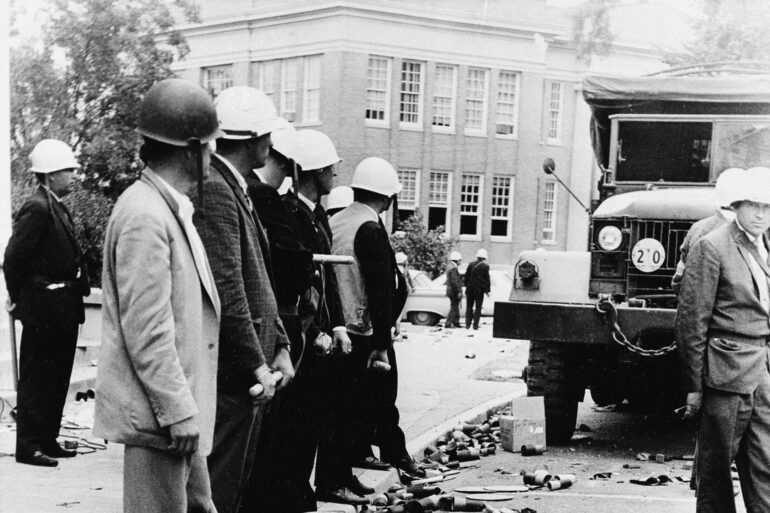 Politics: anti ice rioters are just as out of line as