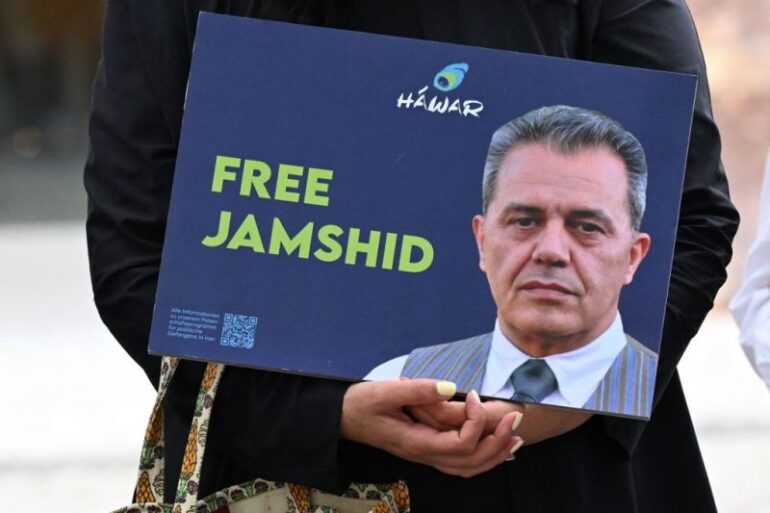 Politics: daughter of assassinated hostage “iran is not the enemy