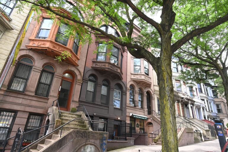 Politics: nyc's rent board must ignore the politics — and
