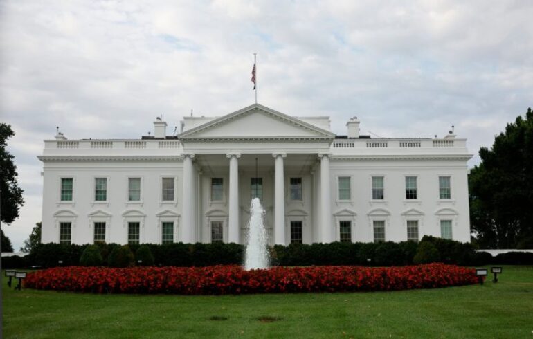 Politics: white house calls cnn, nyt iran reports ‘fake news’