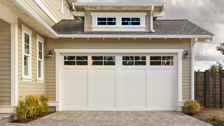 Satire news: closeted pride parade takes place in garage