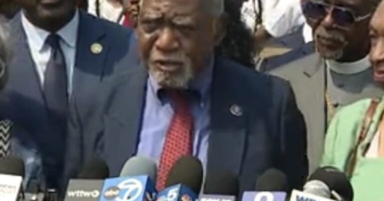 House Democrat To Retire After Nearly 30 Years In Congress * 100PercentFedUp.com * by Danielle