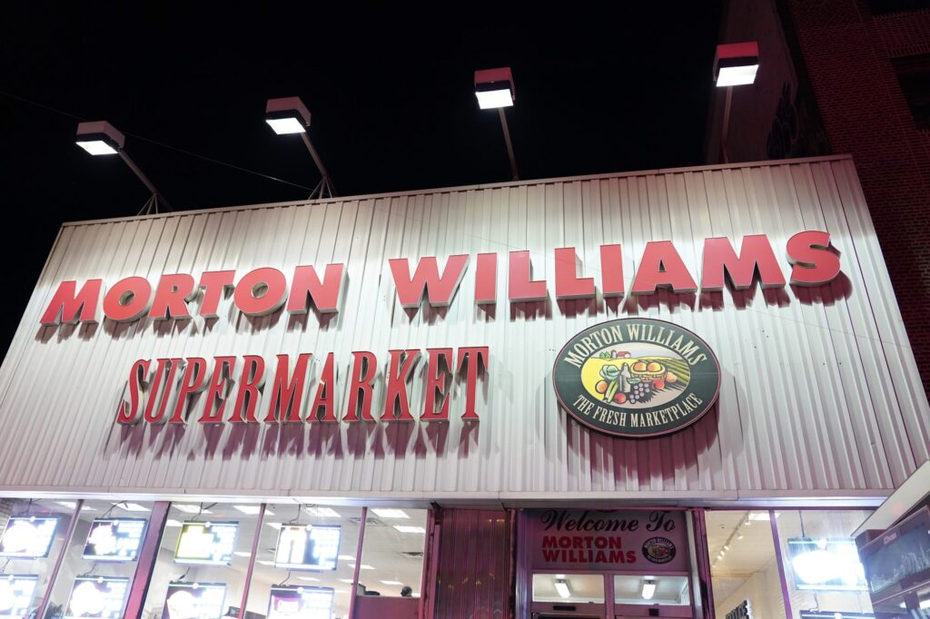 Politics: capitalism, not socialist grocers, can fix nyc's food woes