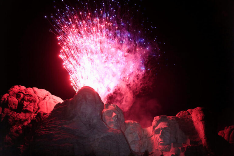 Politics: fbi, dhs warn of potential ‘lone wolf’ attacks on