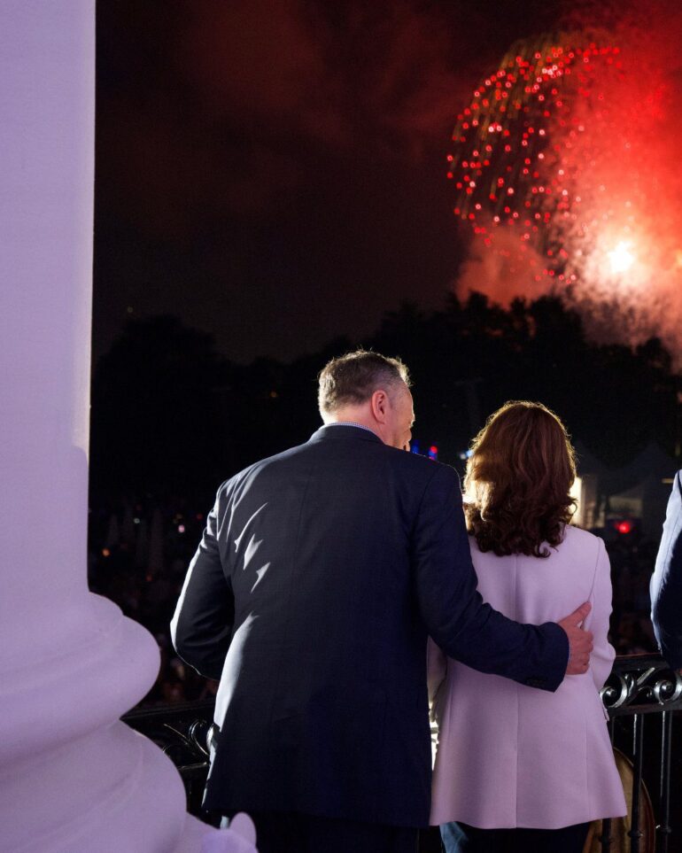 Politics: kamala harris called out for fourth of july post