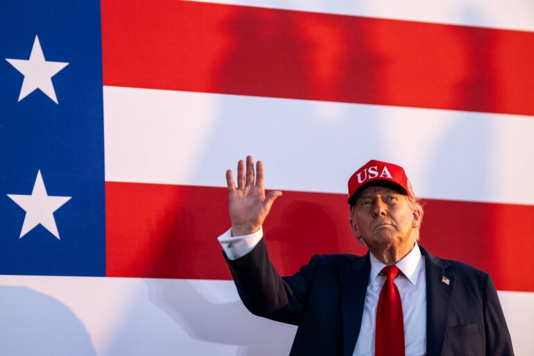 Politics: us posts budget surplus due to tariffs