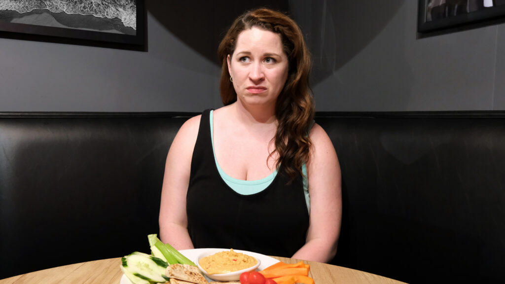 Satire news: insecure woman doesn’t like eating in front of