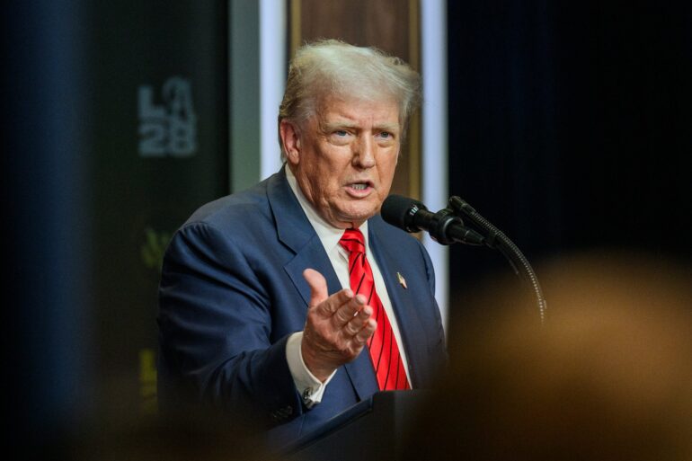 Politics: trump announces press conference – making major washington dc