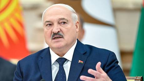 Politics: ukraine issues military warning to belarus – ussa news