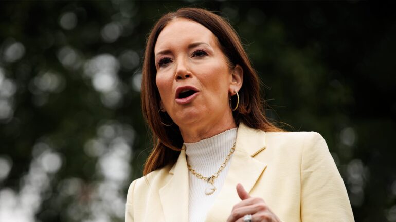 Satire news: agriculture secretary demands u.s. farmers invent 5 new