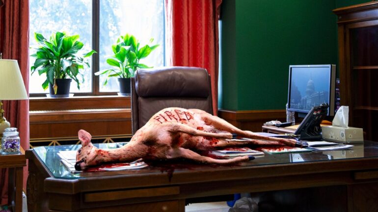 Satire news: cdc director arrives at office to find dead